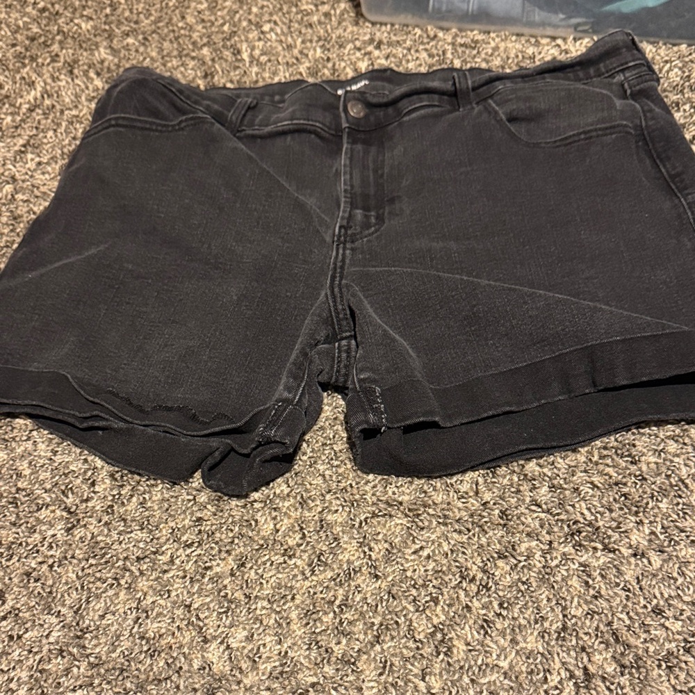 Old Navy Women's Black Jean Shorts
